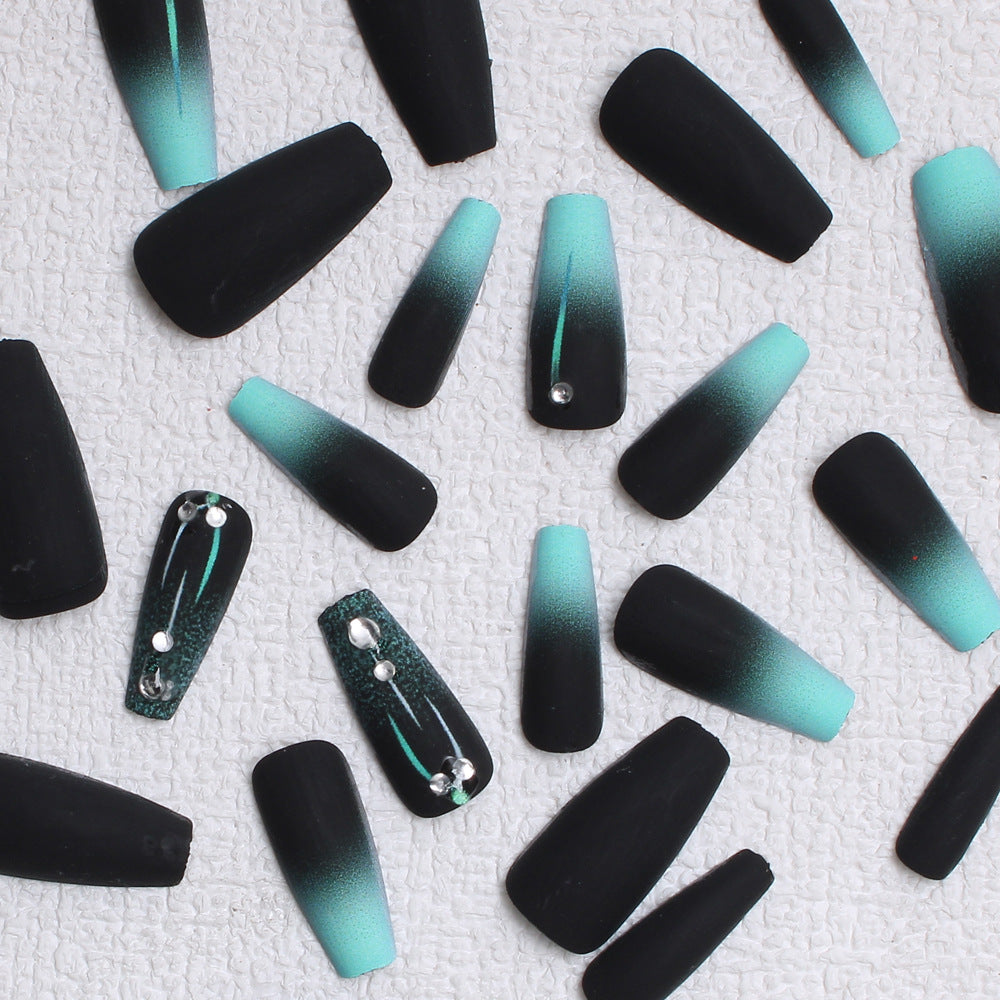 Matte Ombre Press-On Nageldesign Karnz