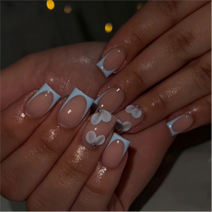 Künstlerisches Press-On-Nagelset mit Premium-Verzierungen Karnz