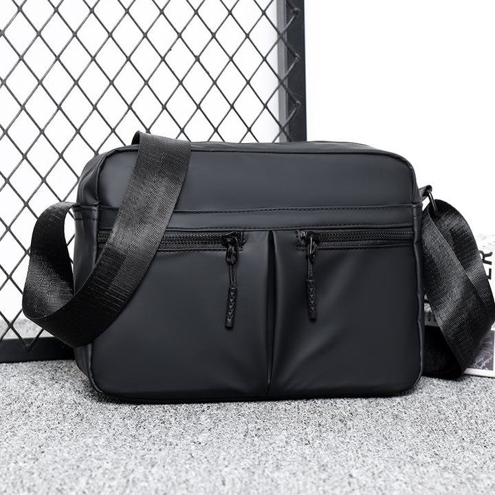 Schlanke Utility Crossbody Bag mit doppeltem Reißverschluss Karnz