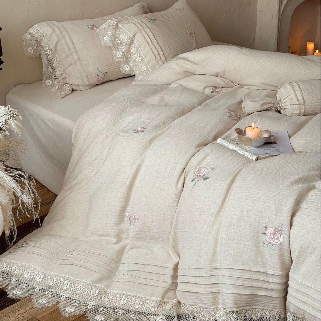 Bestickte Vintage-Leinenmischung Bettbezug-Set mit Pintuck-Falten & Spitzenbesatz