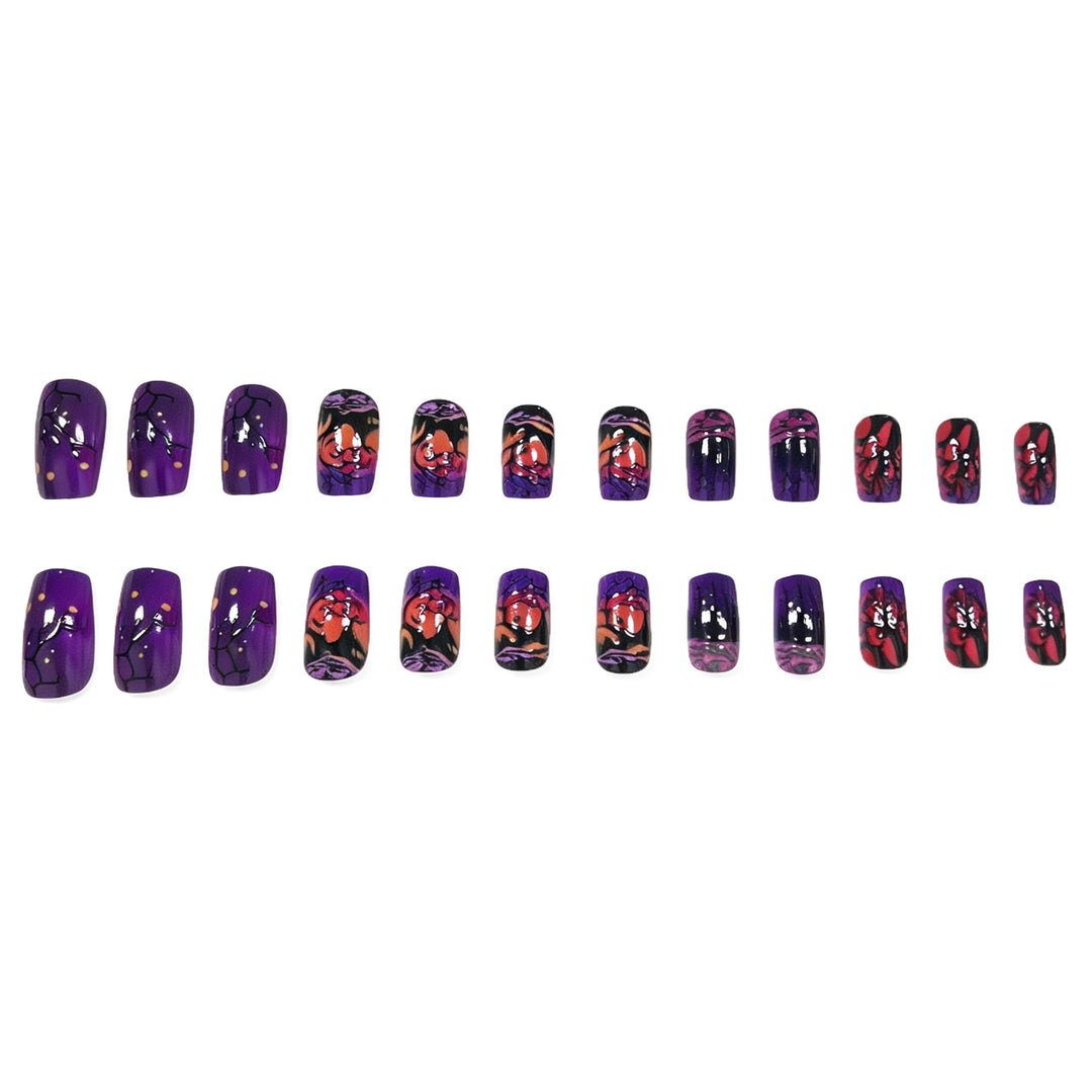 Künstlerische Saisonale Nagelkunst Karnz