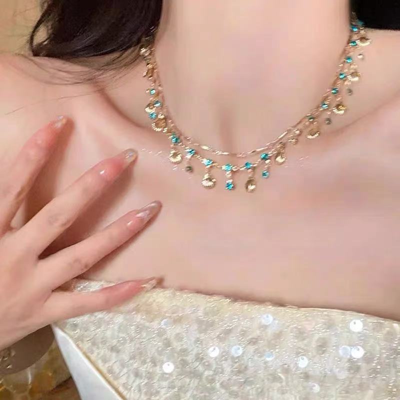 Elegante Edelsteinkette Karnz