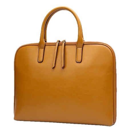 Elegante Handtasche mit Modischem Schal Karnz