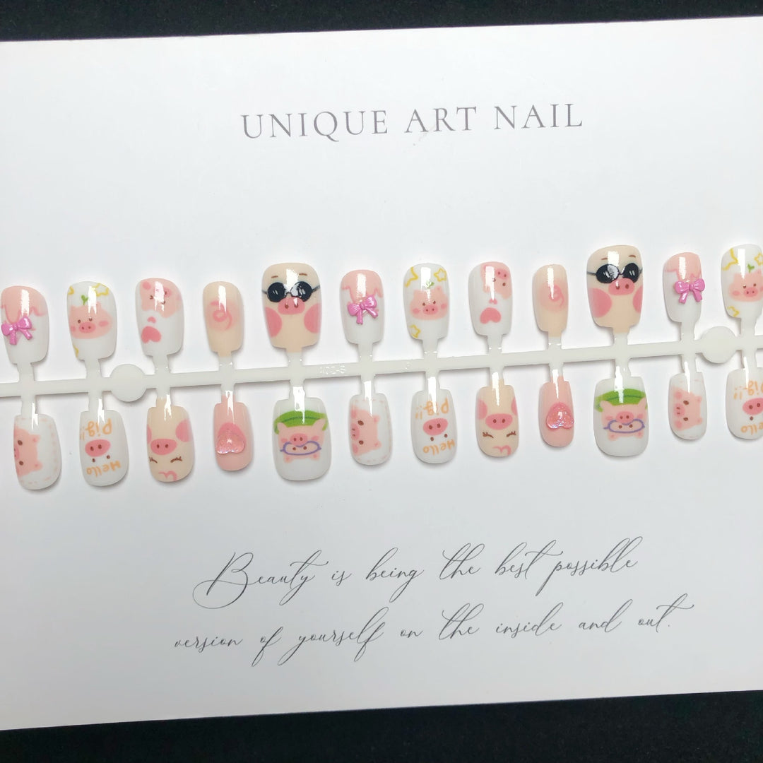 Verspieltes Schwein-Themen Press-On Nail Set