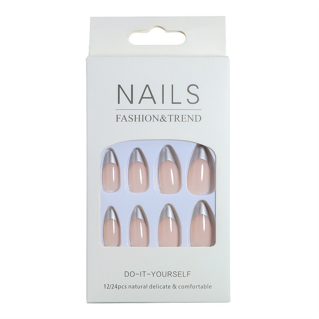 Elegante Stiletto French Tip Press-On Nägel Karnz