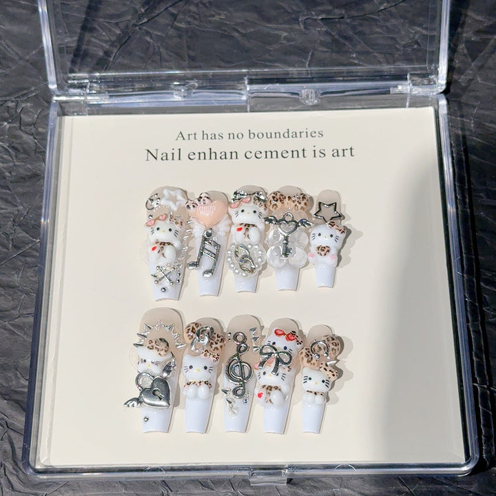 Verspielt, von Cartoons inspiriertes 3D-Nagelkunstset
