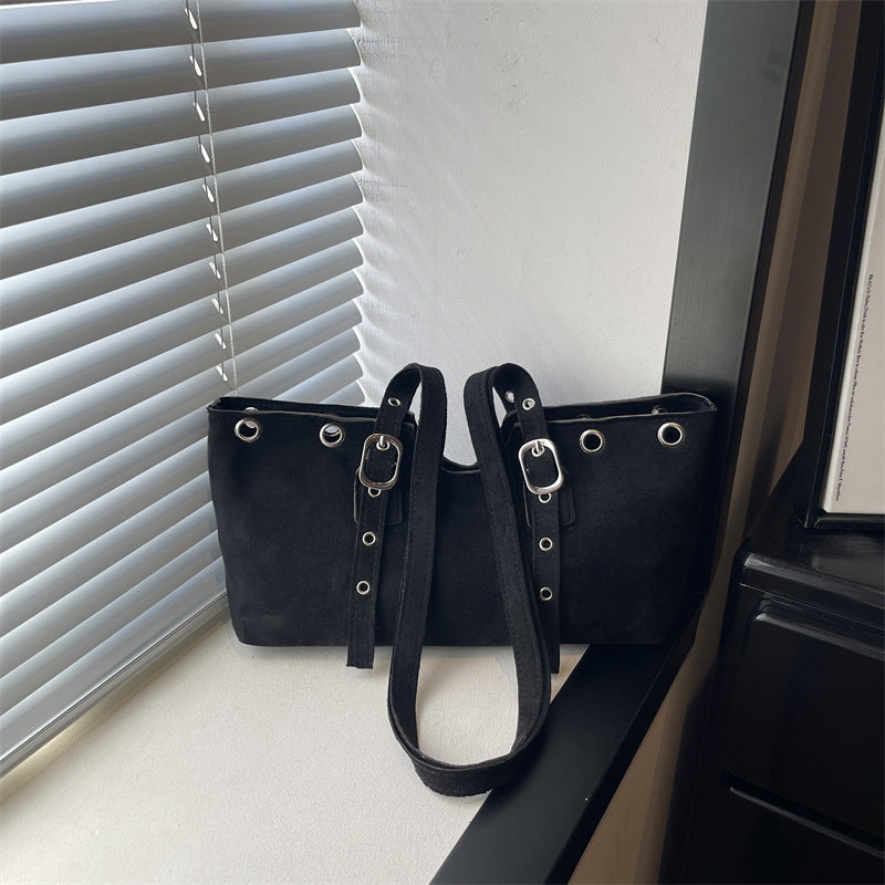 Stylische Minimalistische Wildleder-Tote-Tasche
