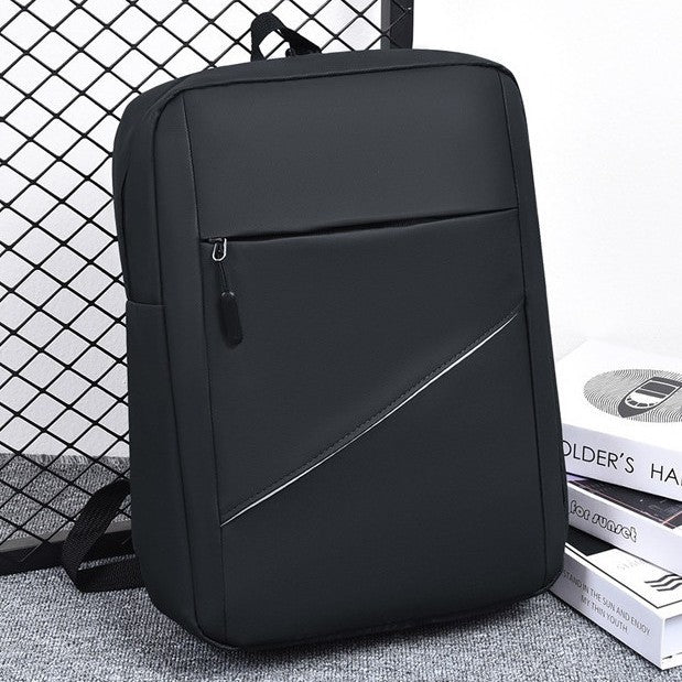Schlanker minimalistischer Nylon-Rucksack Karnz