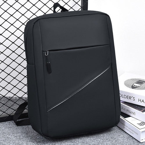Schlanker minimalistischer Nylon-Rucksack Karnz