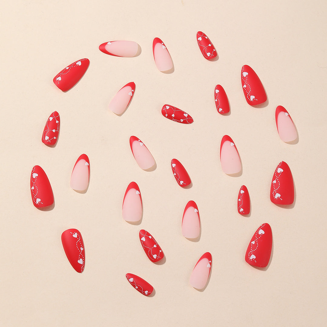 Romantische Herz-Design Acryl Nagelkunst Verlängerungen Karnz