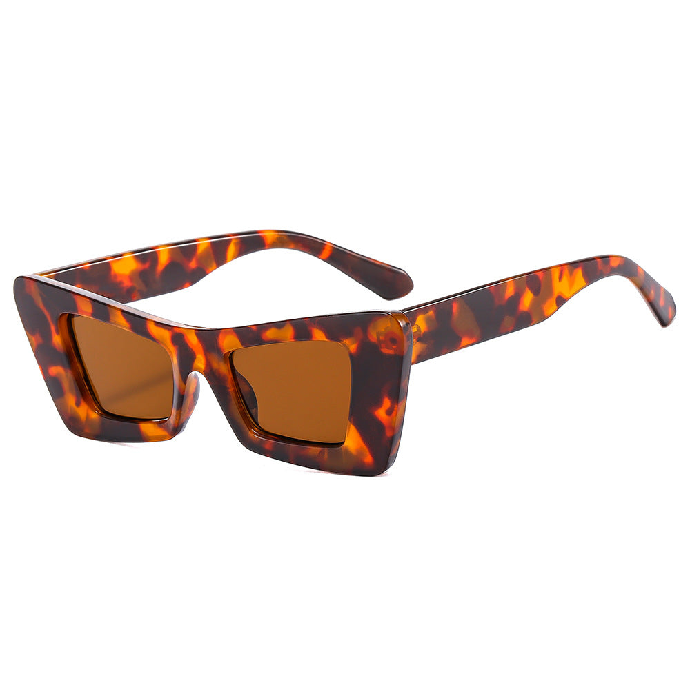 Damen auffällige Designer-Sonnenbrille mit modernem Prisma-Rahmen Karnz