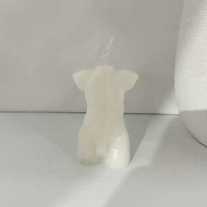 Handgegossene schwangere Torso Skulpturale Soja-Wachskerze