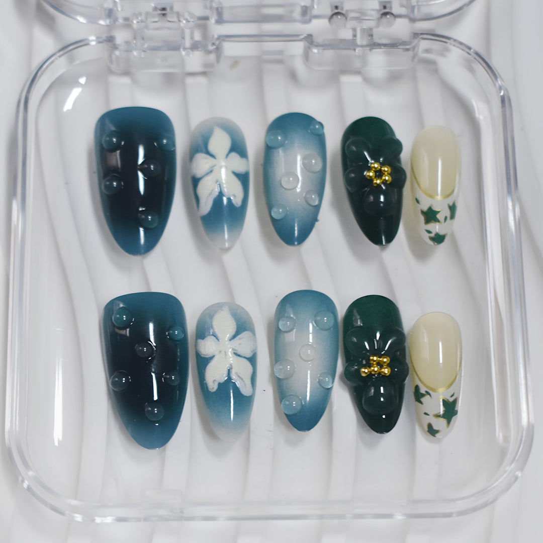 Künstlerisches Gel-Nagelkunst-Design Karnz
