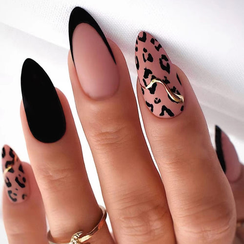 Elegante Stiletto Nagelkunst