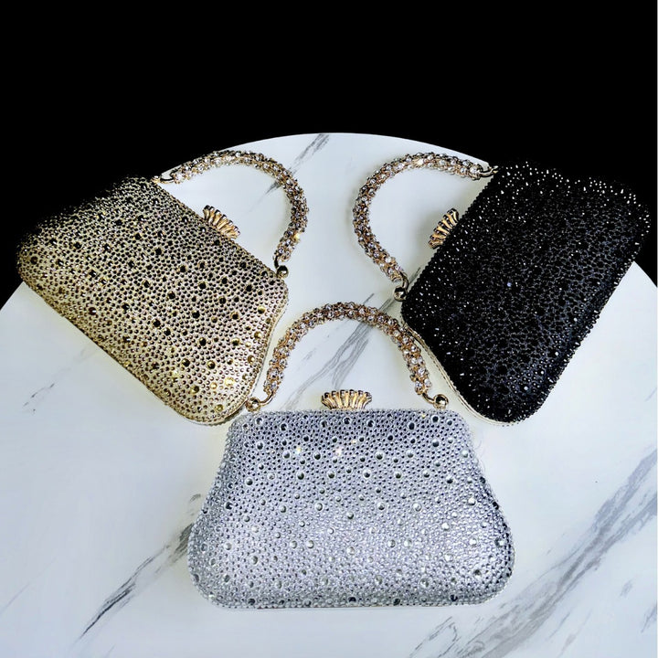 Elegante Handtasche mit Strassverzierungen