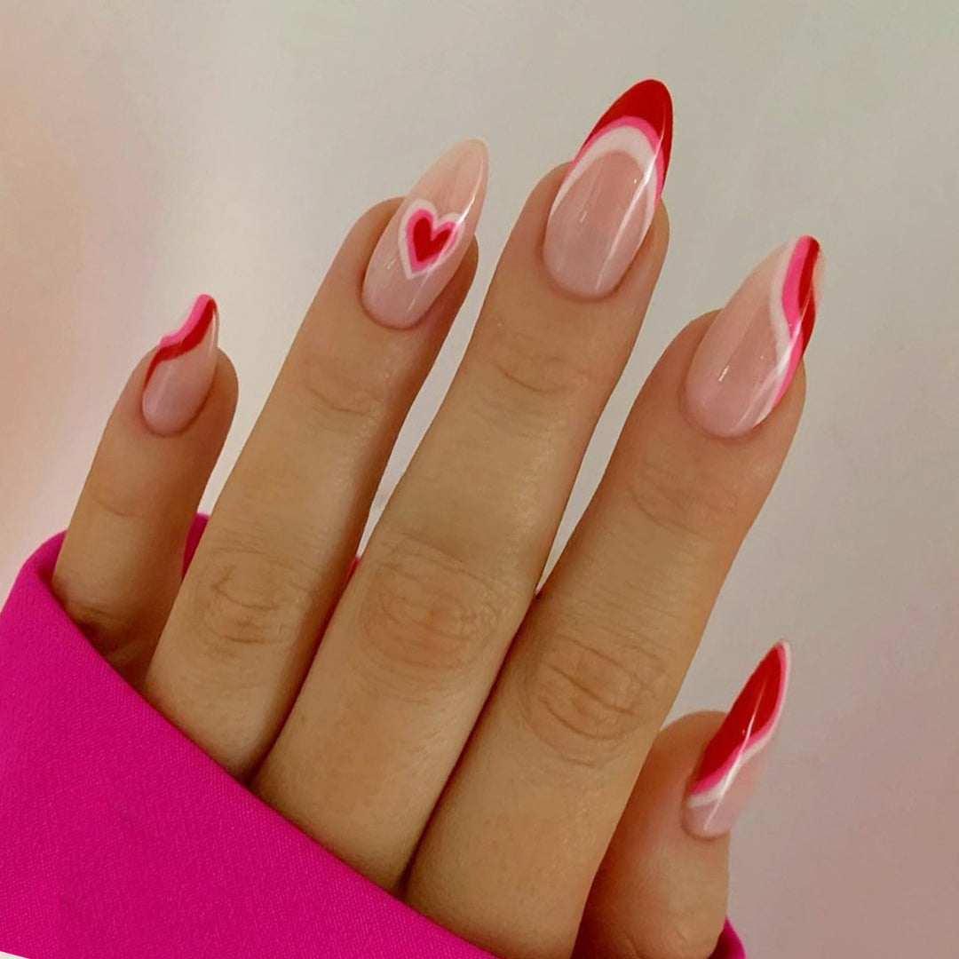 Künstlerische Herz-Themen-Acryl-Nagelerweiterungen Karnz