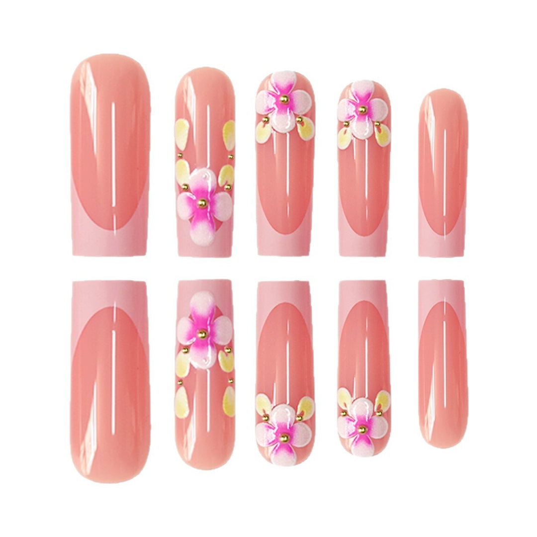 Blumenmuster Nagelspitzen Karnz