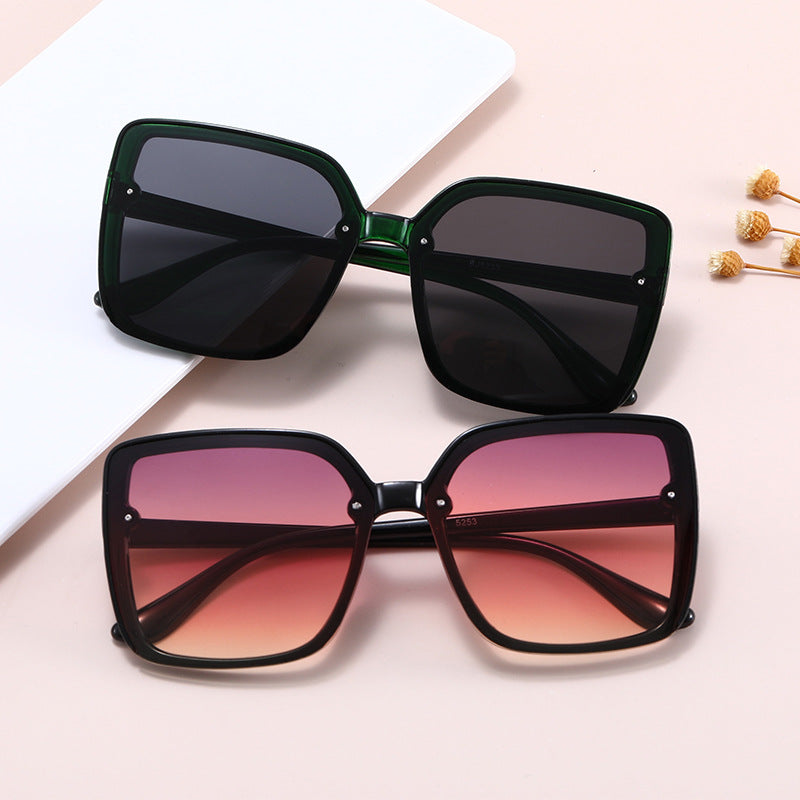 Damen Oversized-Quadrat-Sonnenbrille mit kontrastierendem Rahmen Karnz