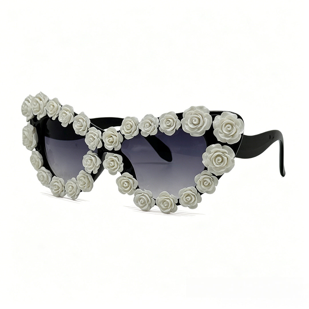 Damen Herzförmige Sonnenbrille mit floraler Applikation Karnz