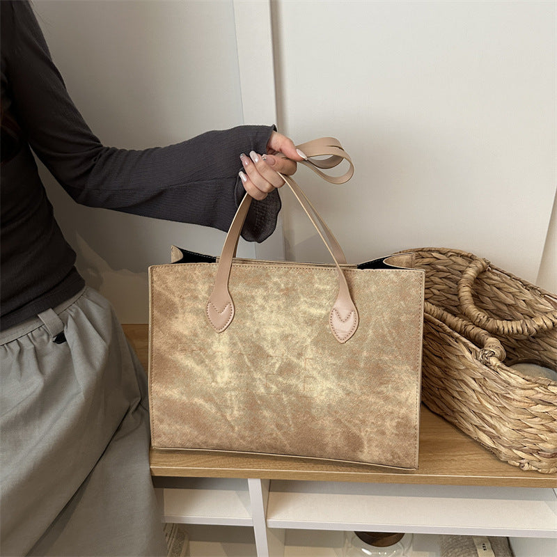 Klassische Wildleder-Tote Tasche