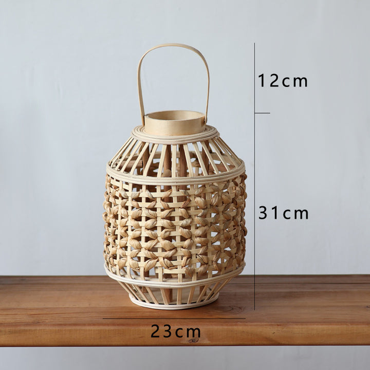 Handgefertigte Rattan-Laterne Karnz