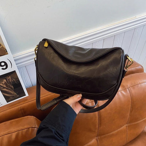 Sleek Everyday Schultertasche Karnz