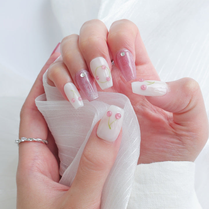 Blumen Press-On Nagel Set mit glitzernden Kirsch Akzenten