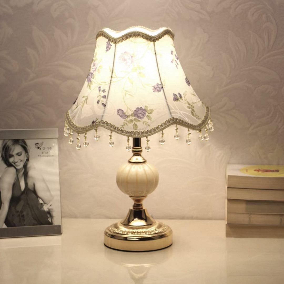 Vintage Floral Shade Tischlampe