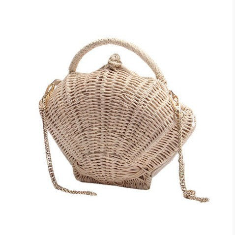 Damen Handtasche im Korbdesign mit eleganter Kettenumhängung Karnz