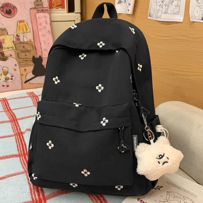 Bestickter Mehrfachfach-Rucksack