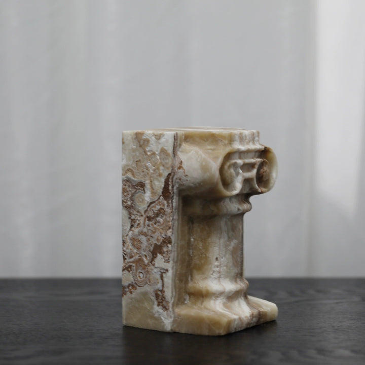 Dekorative Säulen Skulptur