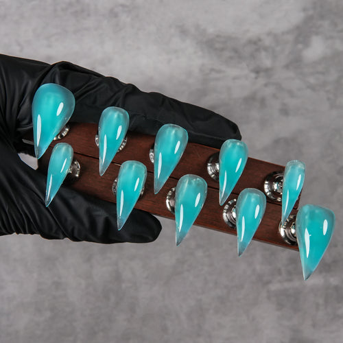 Scharfe Acryl Press-On Nagelset