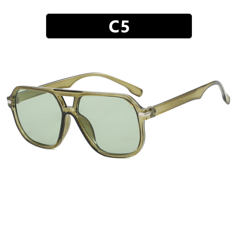 Damen modische Sonnenbrille mit schützendem UV-Filter und stylishen Gläsern Karnz