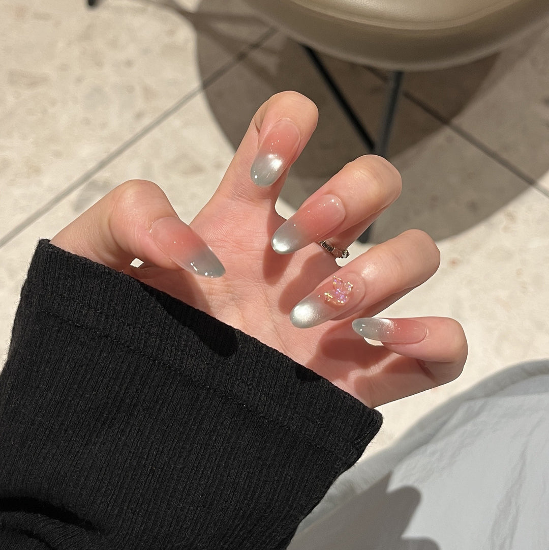 Künstlerisches vom Ozean inspiriertes Press-On Nageldesign Karnz