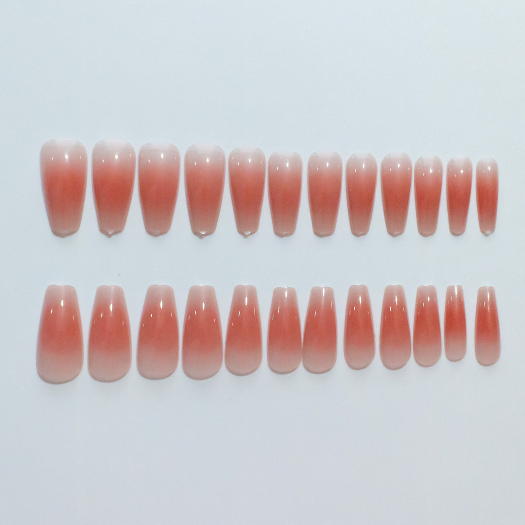 Elegante Ombre Acryl-Nagelverlängerungen
