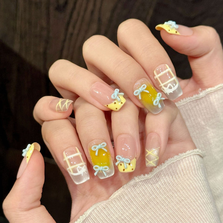 Thematische dekorative Press-On-Nagelkunst-Set