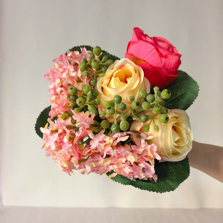 Elegante florale handgefertigte Bouquet