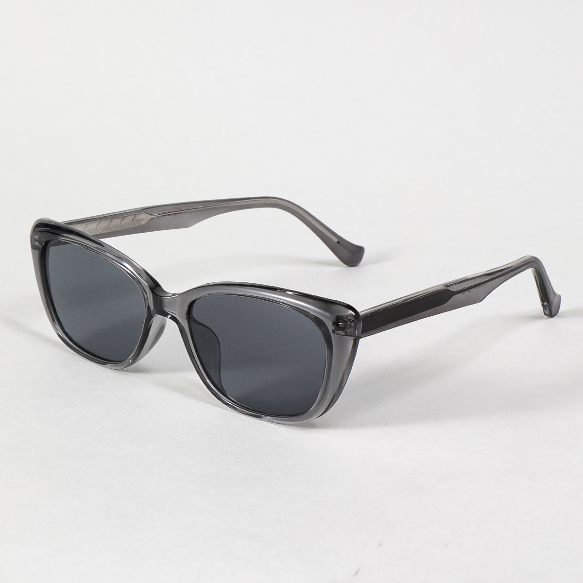 Damen elegante Sonnenbrille im trendigen Katzenaugen-Stil Karnz