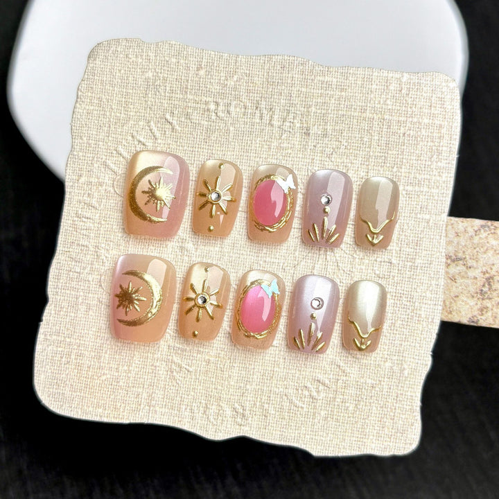 Extravagantes Nagelkunst Press-On Design Set