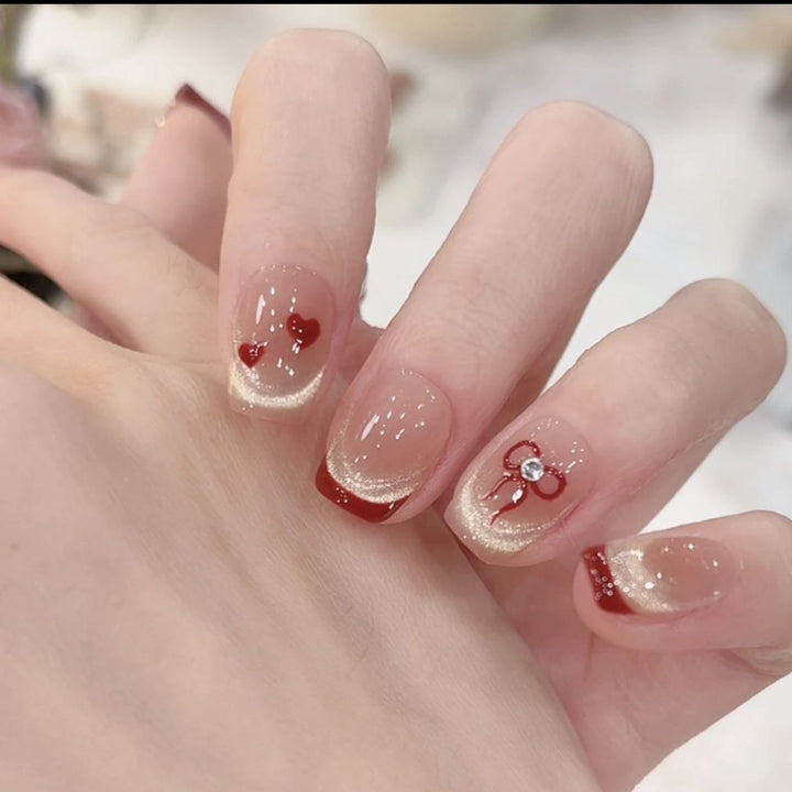 Premium Glitzernde Press-On Nagelerweiterungen Karnz
