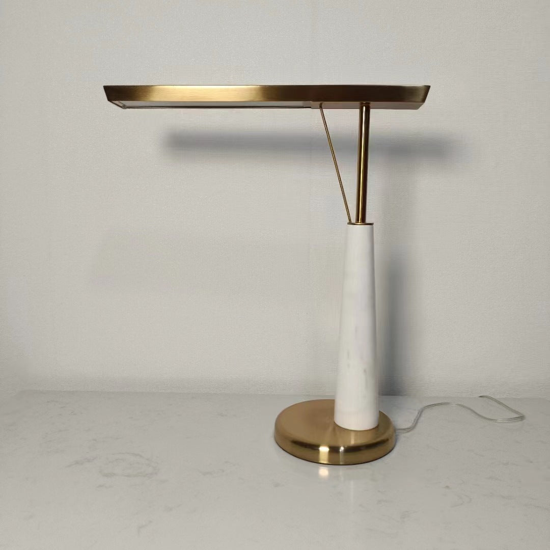 Moderne Marmor- und Messing-Tischlampe
