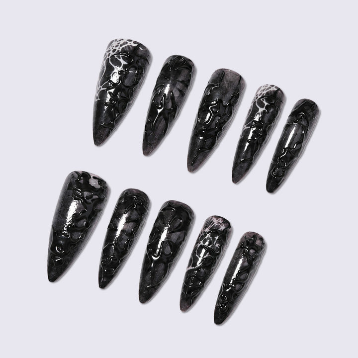 Künstlerische Acryl-Nagelspitzen Karnz
