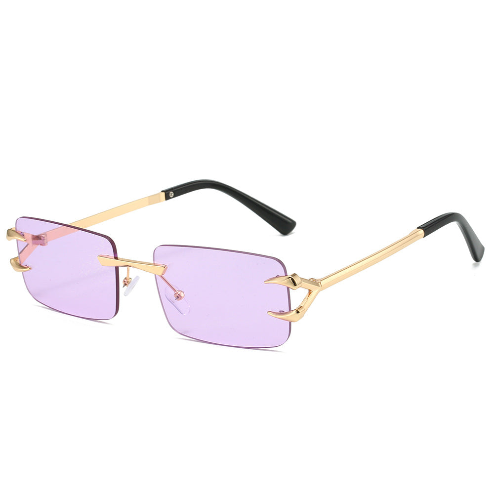 Damen futuristische Sonnenbrille mit innovativem Gestell und witterungsbeständigen Gläsern Karnz