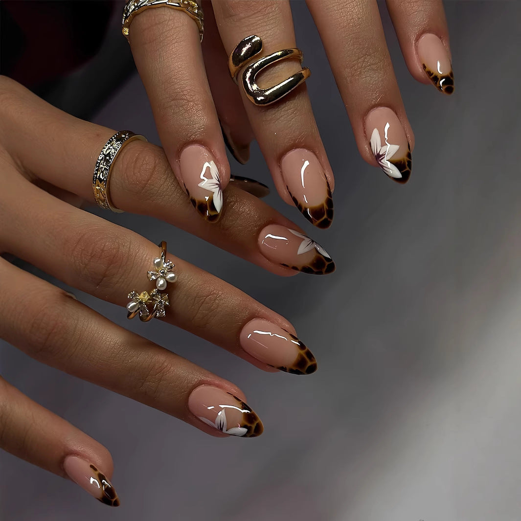Exquisite Floral Design Stiletto Nails Karnz