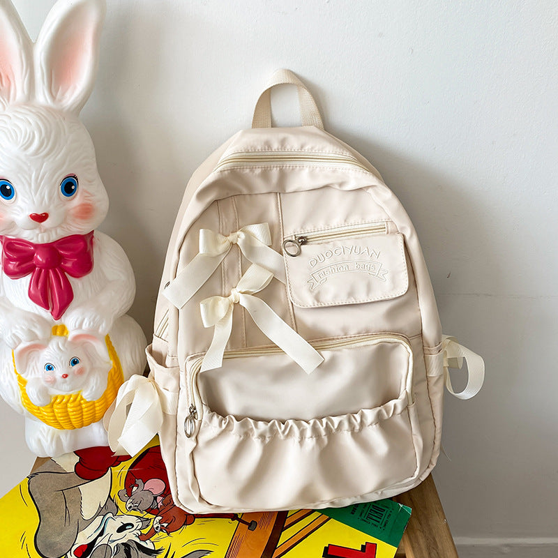 Stylischer Rucksack mit Schleifenverzierung Karnz