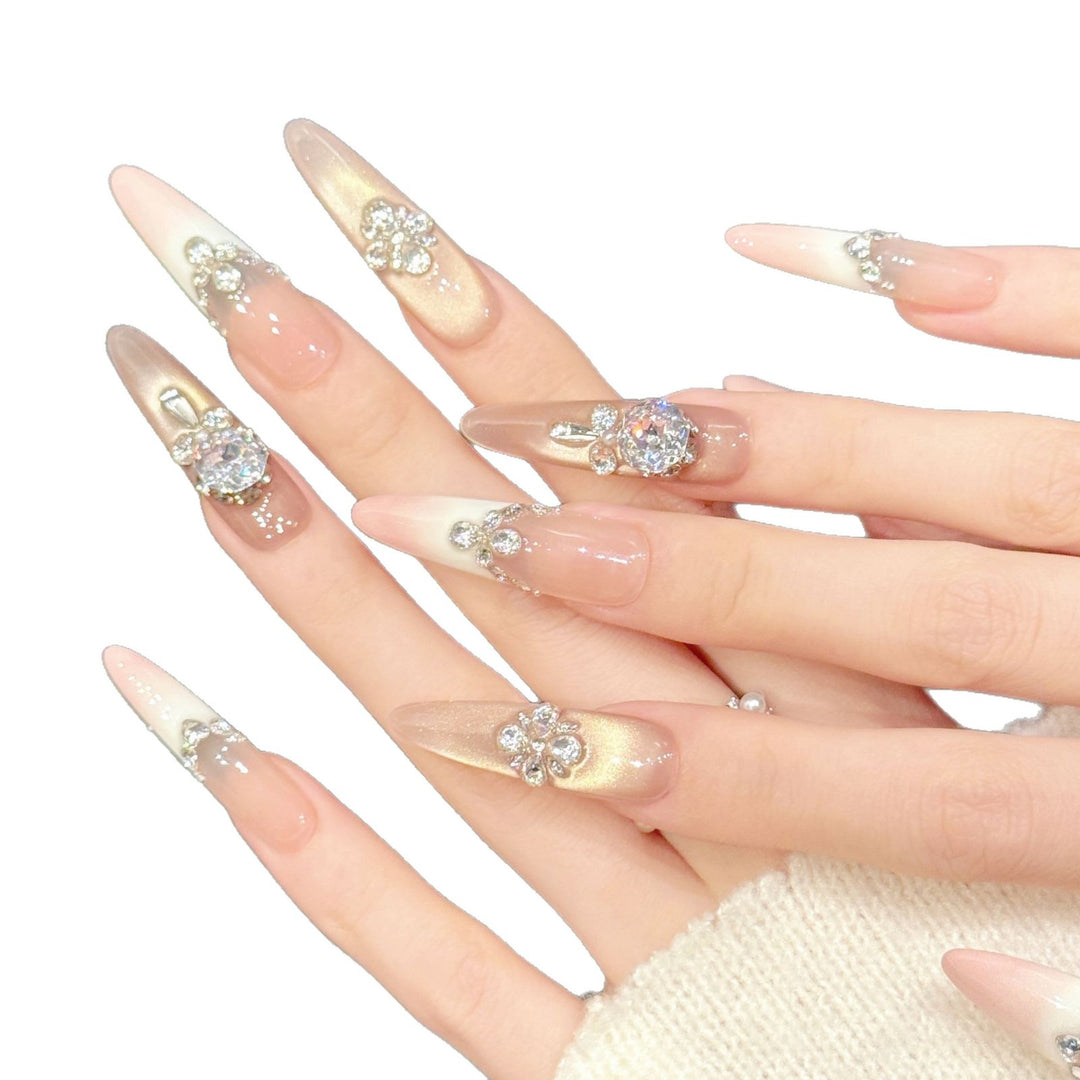 Glamouröse Stiletto Press-On Nagelset mit Strassverzierungen