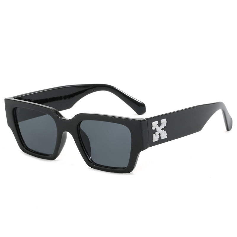 Damen stylische Oversized-Sonnenbrille mit einzigartigem Design Karnz