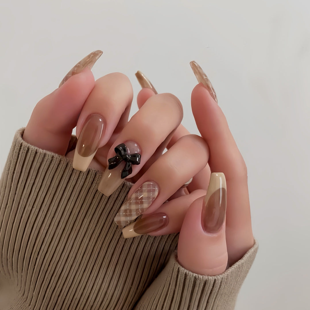 Elegante lange Druck-Nagelkunst Karnz