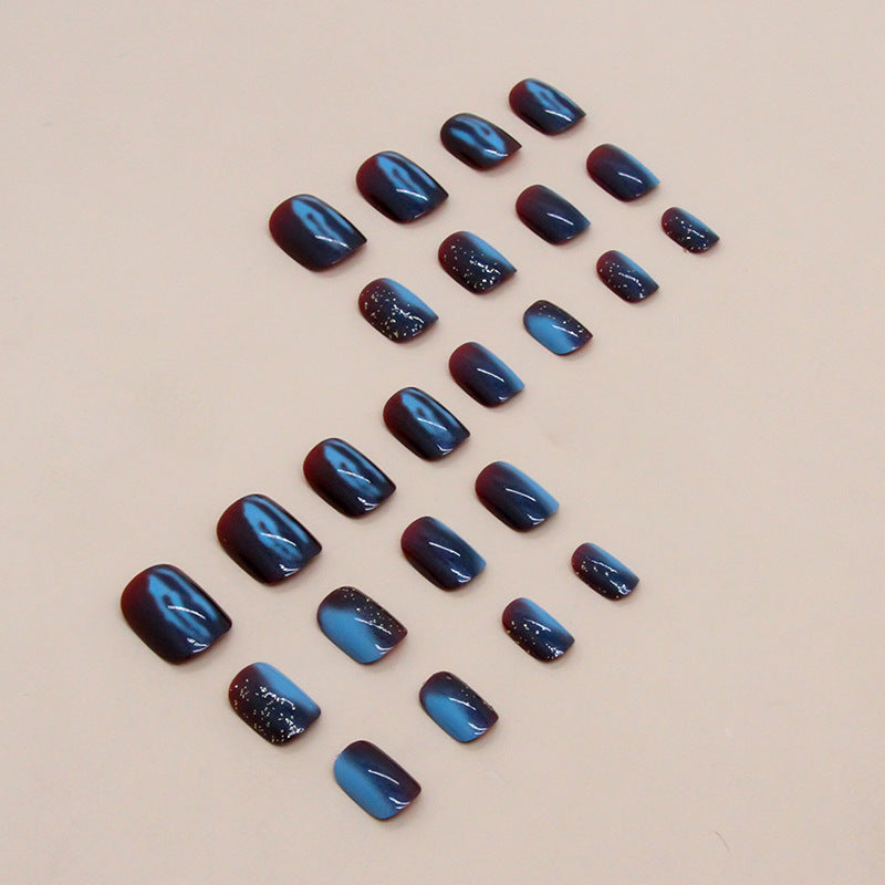 Glänzende Gel-Nagelverlängerungen Karnz