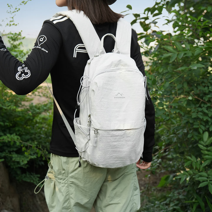 Leichter wasserresistenter Rucksack Karnz